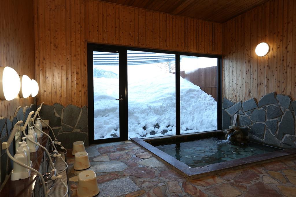 Alpine Wind Bed and Breakfast Χακούμπα Εξωτερικό φωτογραφία
