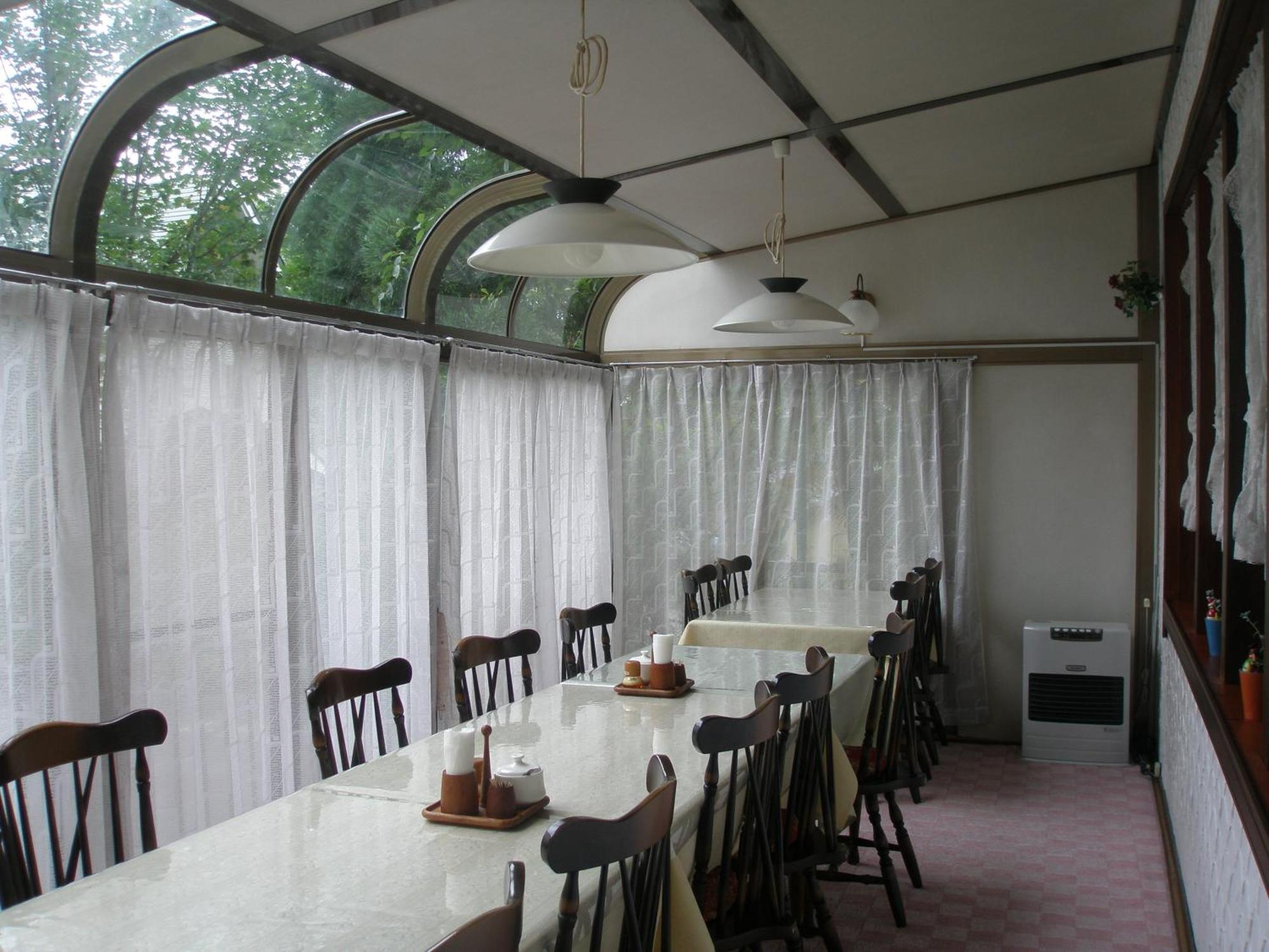 Alpine Wind Bed and Breakfast Χακούμπα Εξωτερικό φωτογραφία