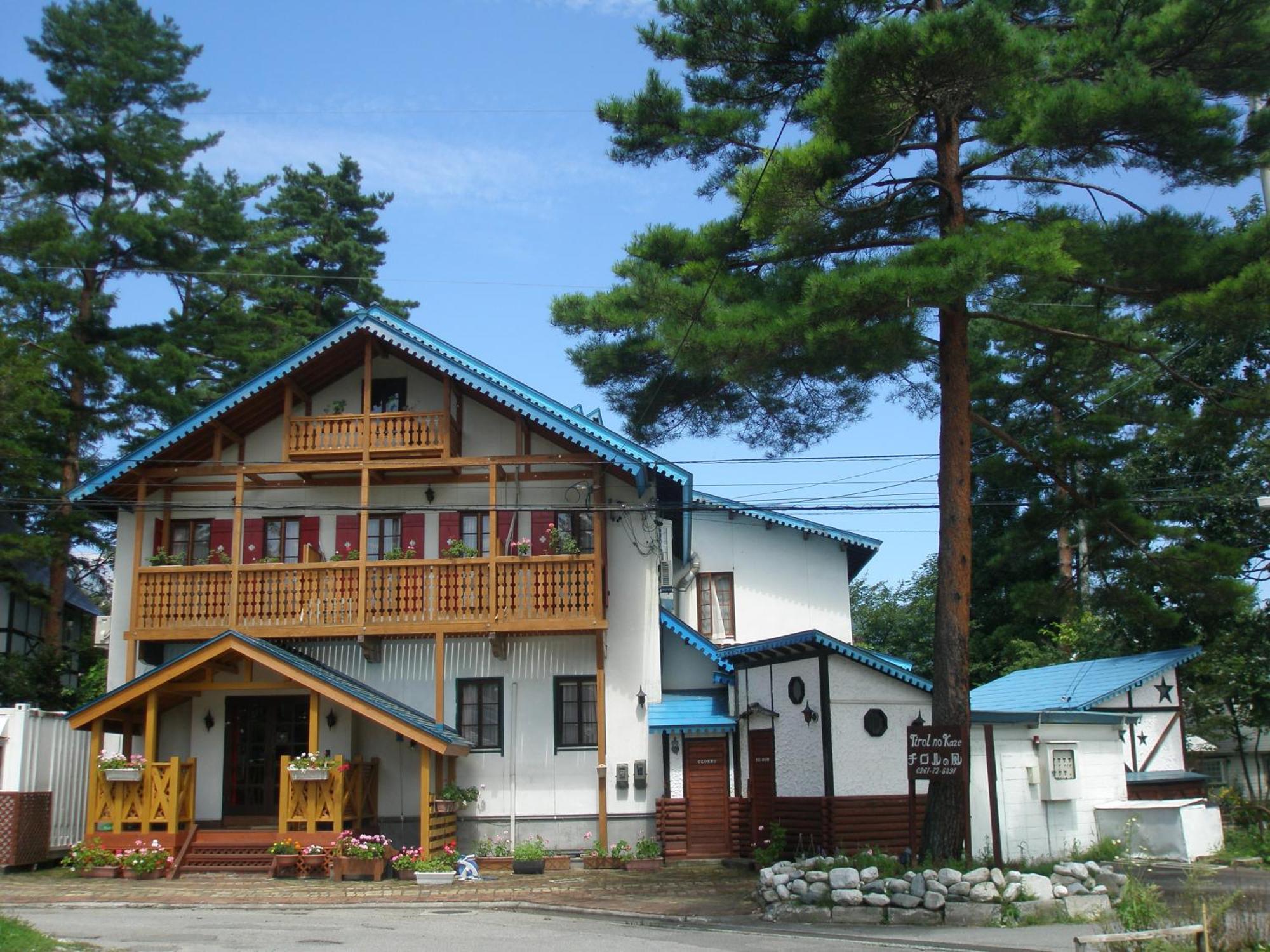 Alpine Wind Bed and Breakfast Χακούμπα Εξωτερικό φωτογραφία
