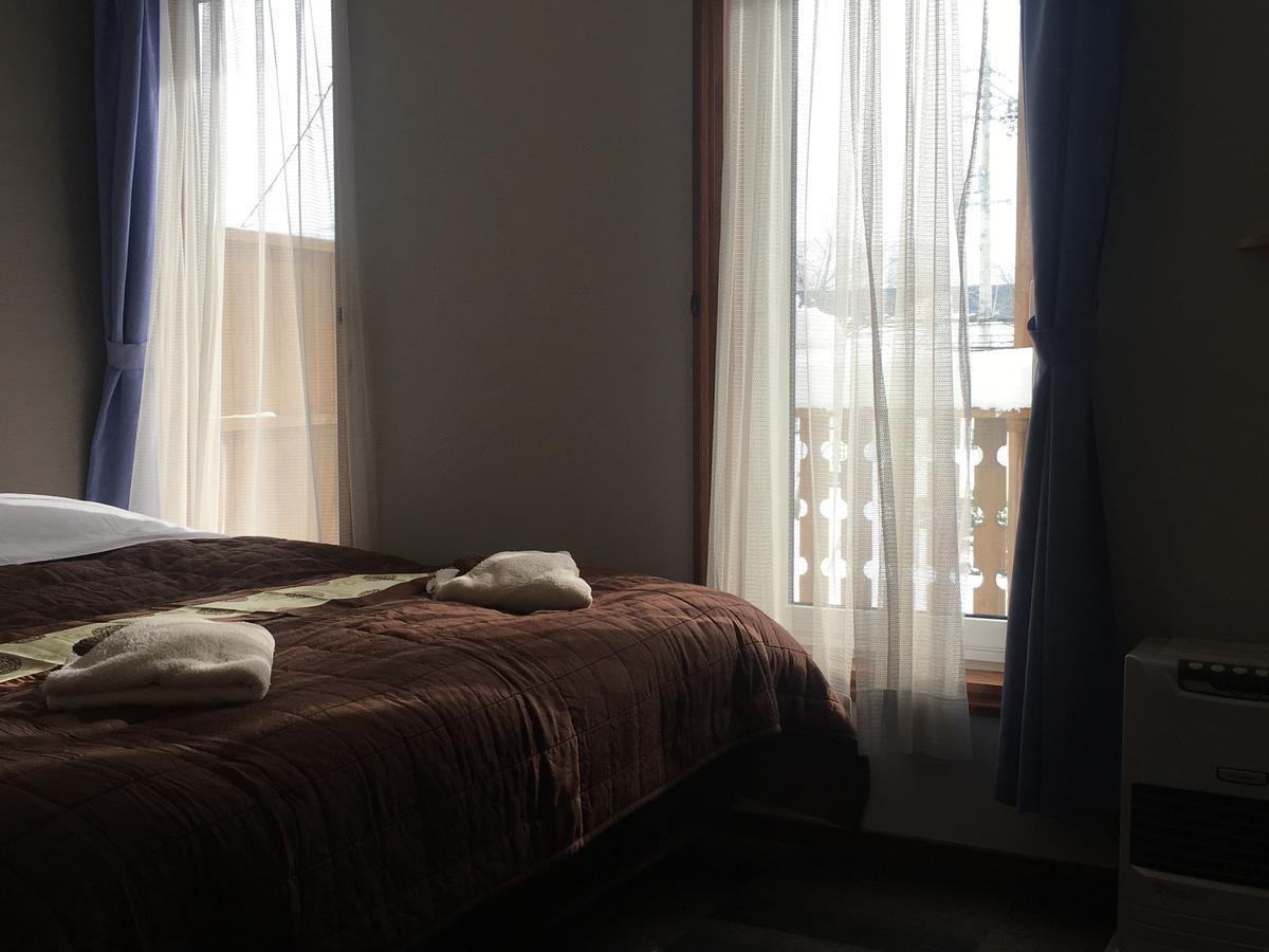 Alpine Wind Bed and Breakfast Χακούμπα Εξωτερικό φωτογραφία