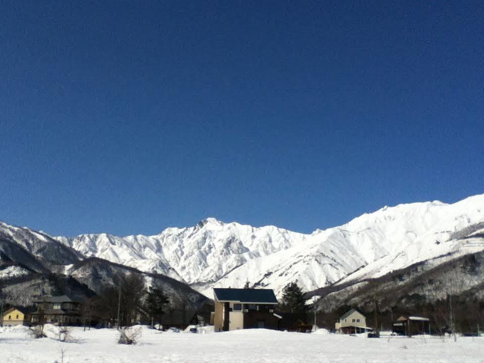 Alpine Wind Bed and Breakfast Χακούμπα Εξωτερικό φωτογραφία